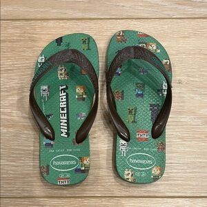 Havainas Minecraft flip flop sandals green, 13C/1Y